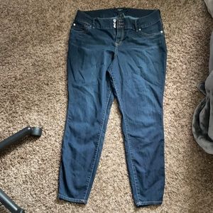 Dark wash torrid skinny jeggings